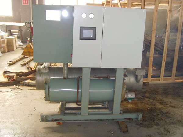 新野酒店中央空调不停机清洗方法介绍